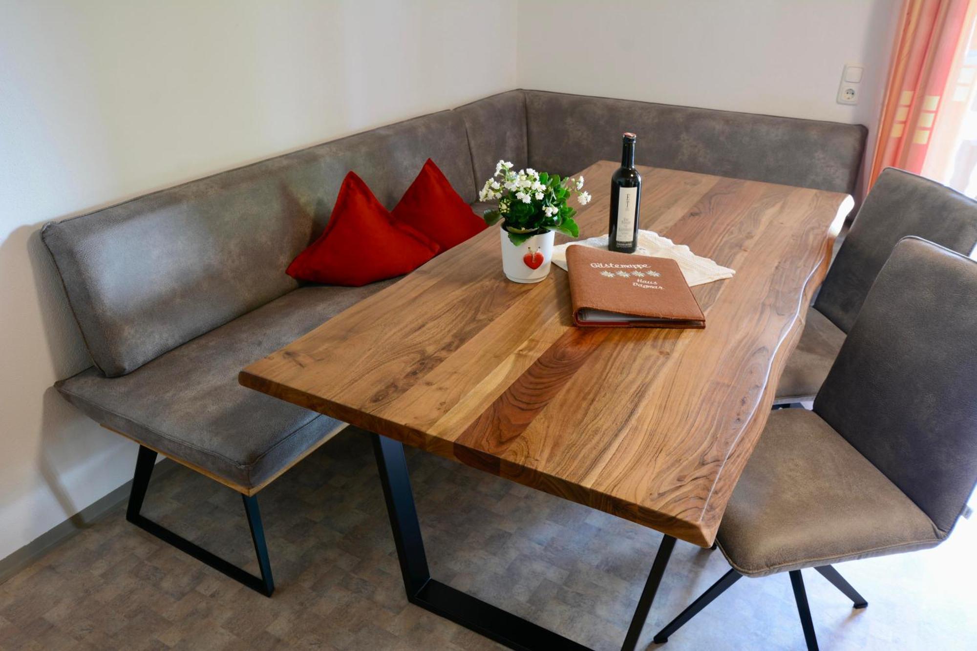 Haus Dagmar Apartment Silbertal Luaran gambar
