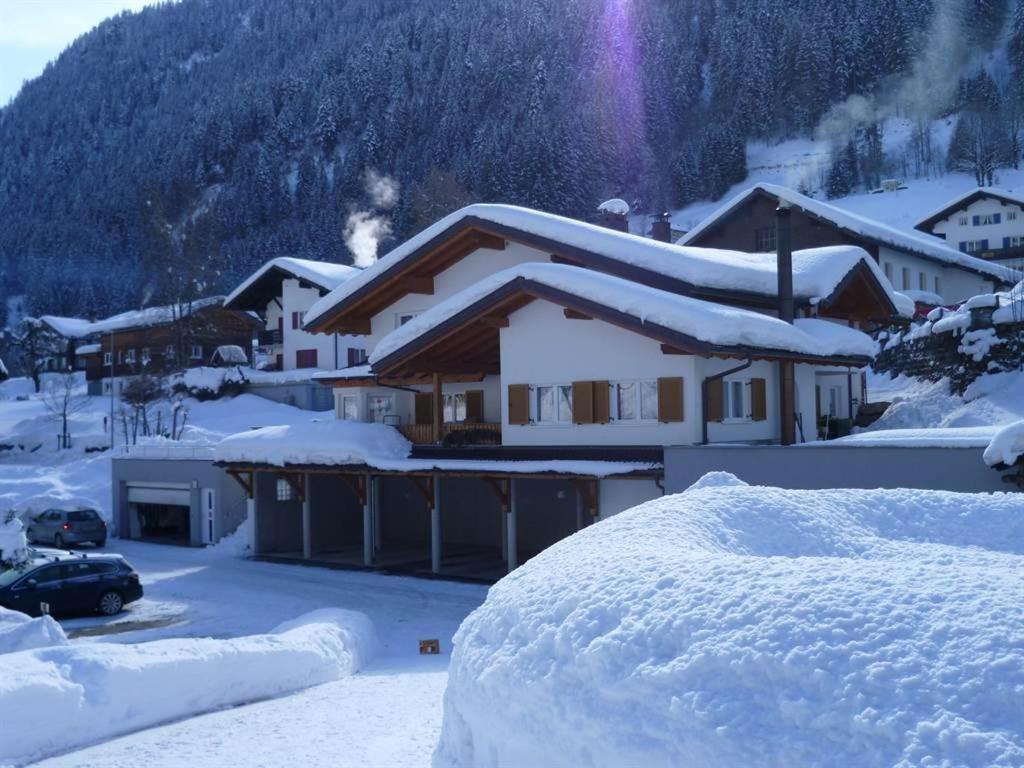 Haus Dagmar Apartment Silbertal Luaran gambar
