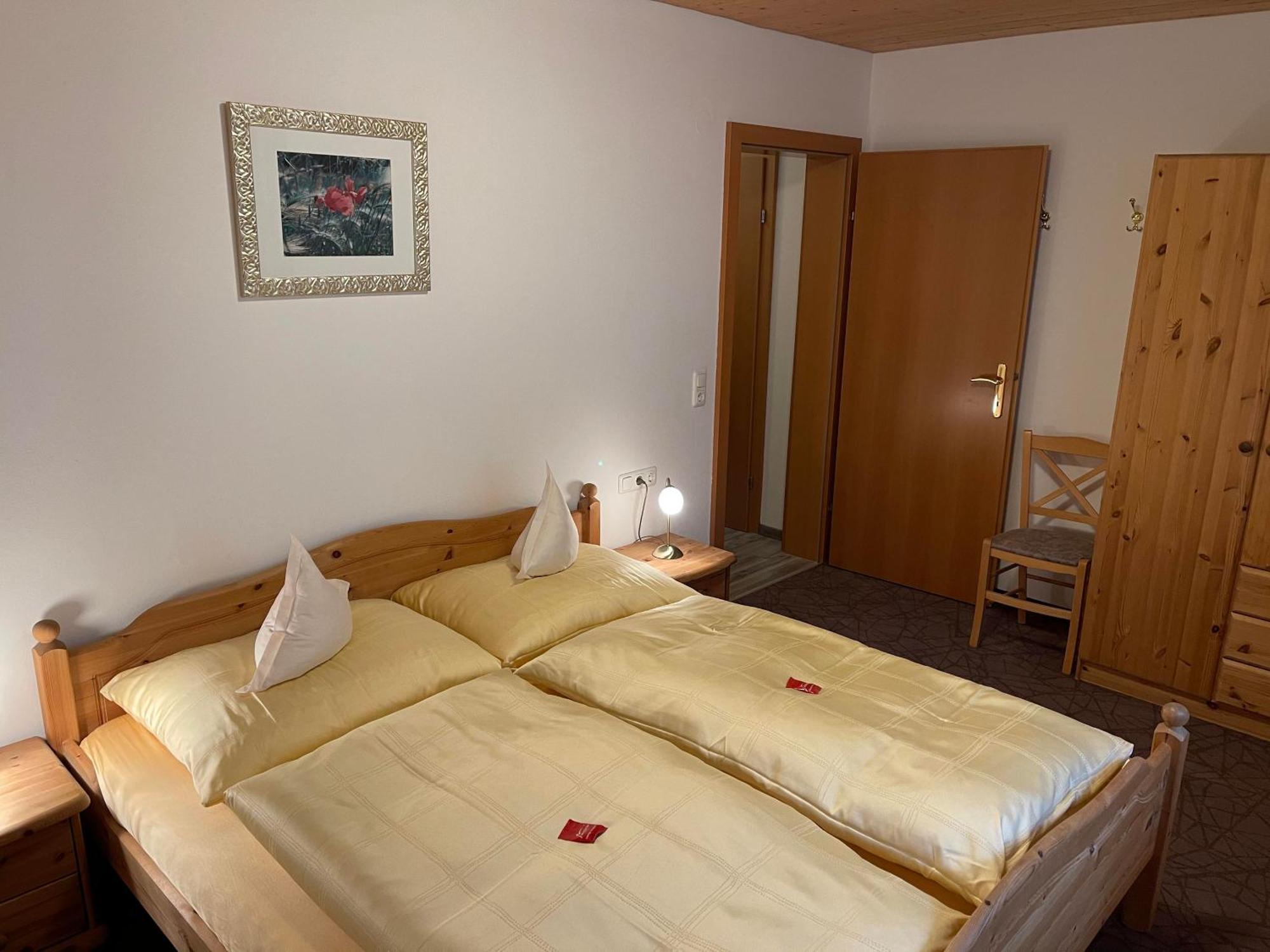 Haus Dagmar Apartment Silbertal Luaran gambar